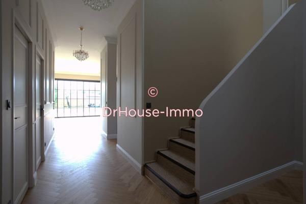 Maison à vendre 5 pièces de 215 m²