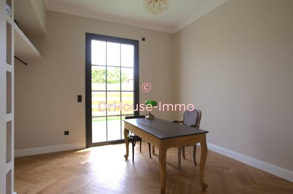 Maison à vendre 5 pièces de 215 m²