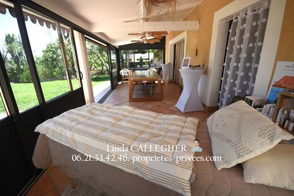 Villa 350m2 dont 9 pièces avec piscine et appartement en annexe