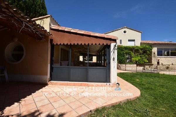 Villa 350m2 dont 9 pièces avec piscine et appartement en annexe