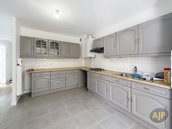 Location appartement Saint Nazaire : 920 € - AJP Immobilier Saint-Marc-sur-Mer