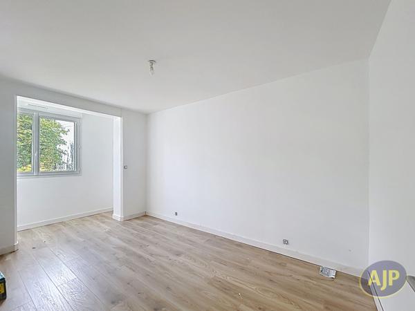 Location appartement Saint Nazaire : 920 € - AJP Immobilier Saint-Marc-sur-Mer