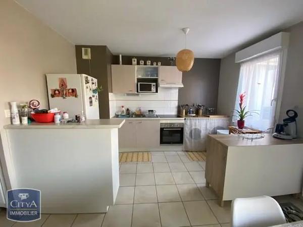 Appartement à louer 3 pièces 61.75m²