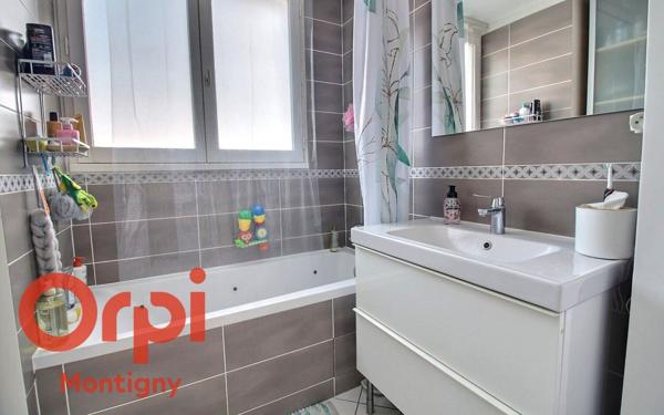 Maison à vendre    6 pièces •  Montigny-le-Bretonneux