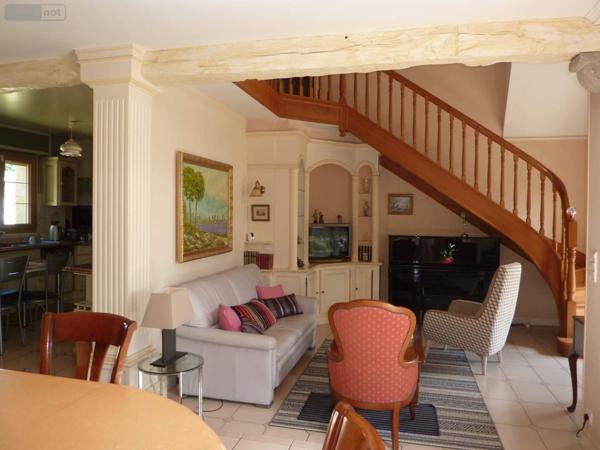 Maison à vendre à Dinan dans les Côtes-d'Armor (22100), ref : 038/239