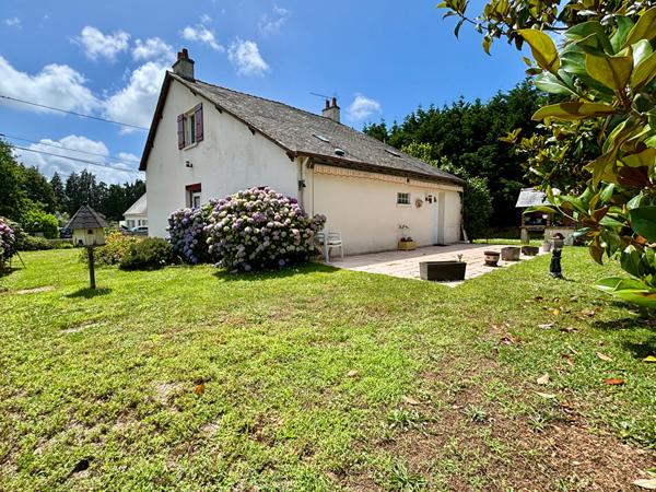 SAINT-LYPHARD - Maison 115 m2 sur terrain clos d'environ 900 m2