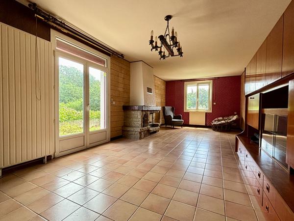 SAINT-LYPHARD - Maison 115 m2 sur terrain clos d'environ 900 m2