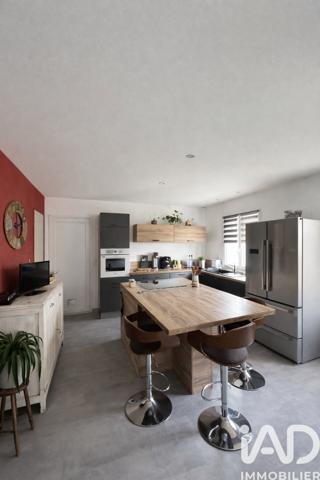 Maison à vendre 5 pièces 145 m² Saint-Yrieix-la-Perche