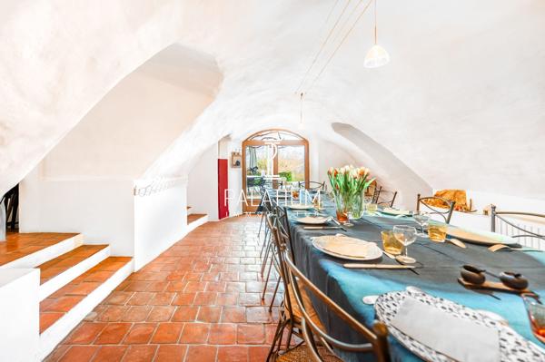 Bastide en pierre d’exception
