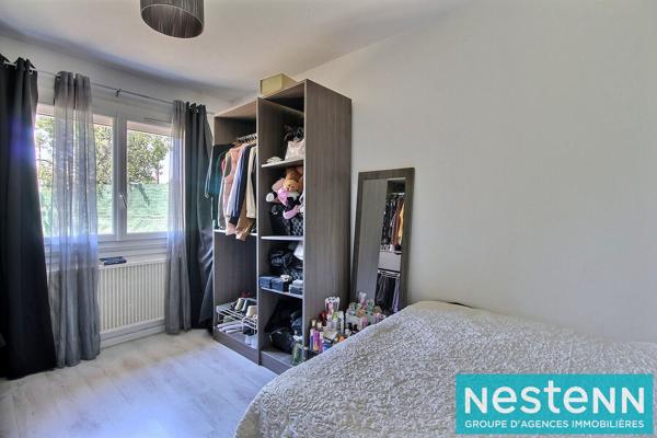 Maison 5 pièces de plain-pied avec studio indépendant et jardin arboré 69330 MEYZIEU
