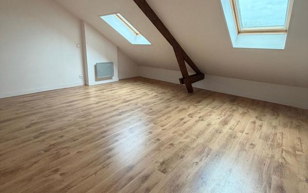 Maison à vendre    4 pièces •  Harly