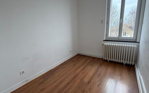 Maison à vendre    4 pièces •  Harly