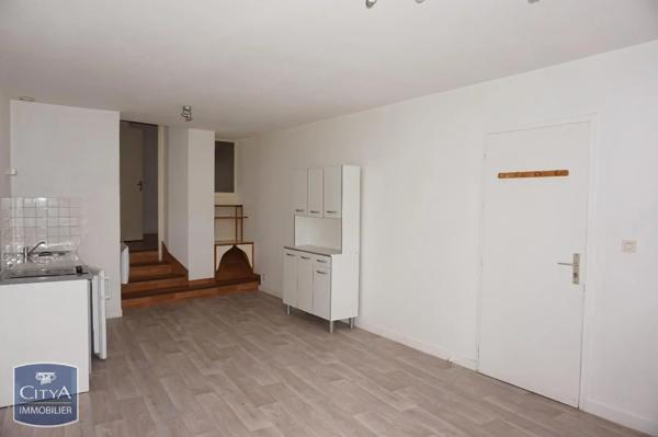 Appartement à louer 2 pièces 39.41m² Laval (53000)