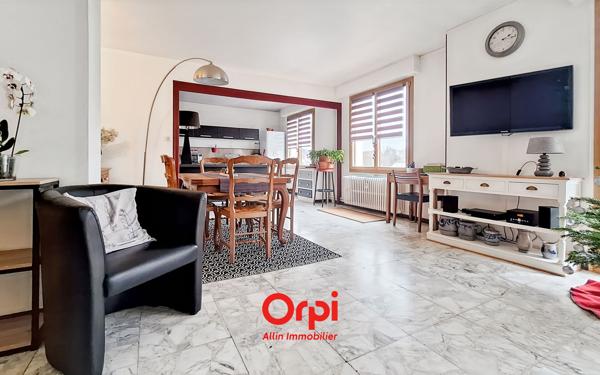 Appartement à vendre    3 pièces • 83,32 m2 Montluçon