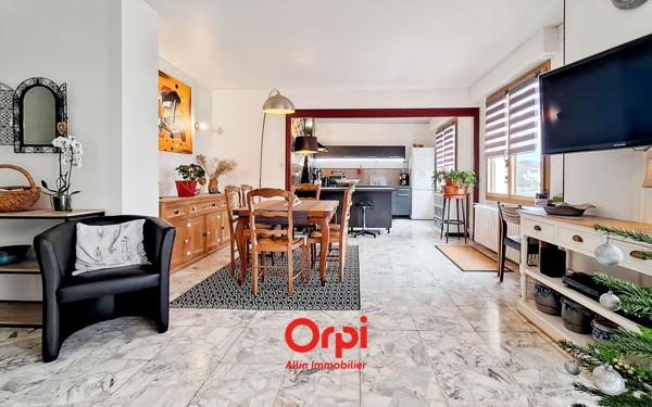 Appartement à vendre    3 pièces • 83,32 m2 Montluçon