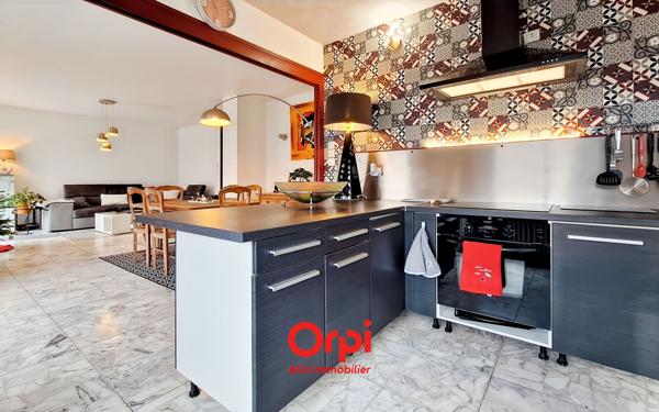 Appartement à vendre    3 pièces • 83,32 m2 Montluçon
