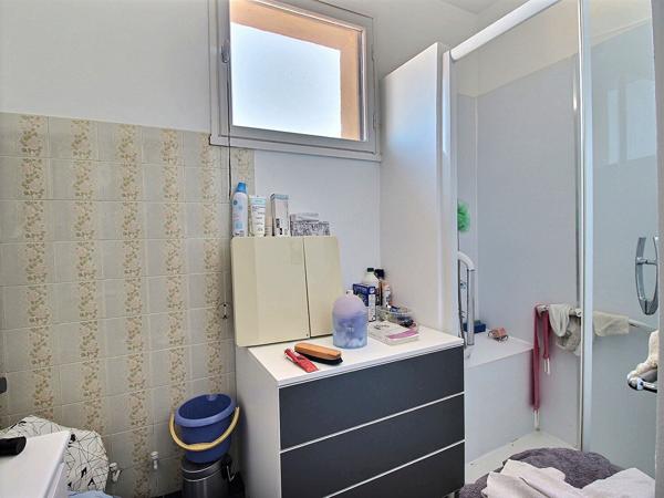 Appartement Avignon 3 pièce(s) 61.57m2 avec balcon garage et cave