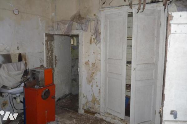 Immeuble à rénover à Gorron(53)