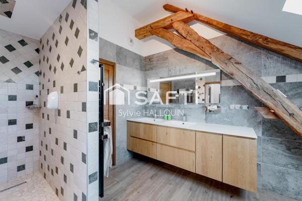 Maison d’architecte d’exception 215 m² de pur confort à Magnet