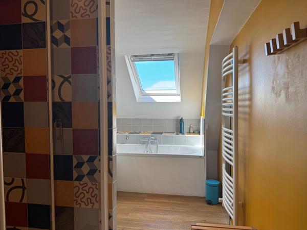 Maison 6 pièce(s) 4 chambre(s) 135 m²