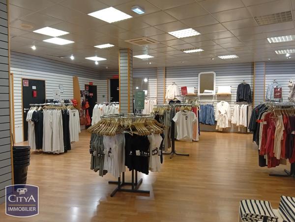 Immeuble à vendre 1977m² Bourges (18000)