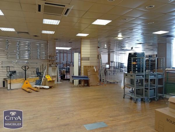 Immeuble à vendre 1977m² Bourges (18000)