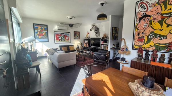 LE BOUSCAT Maison Rénovée avec Piscine 4 Chambres