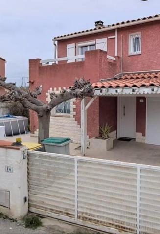 Maison 3 faces à Pézilla la Rivière