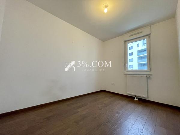 Appartement 3 pièce(s) 2 chambre(s) 61.5 m²