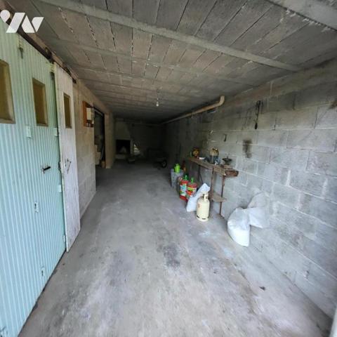 Maison d'habitation à vendre dans le centre de Landeleau, Finistère 29