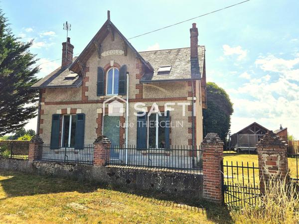 Beaucoup de cachet pour cette maison avec dépendances