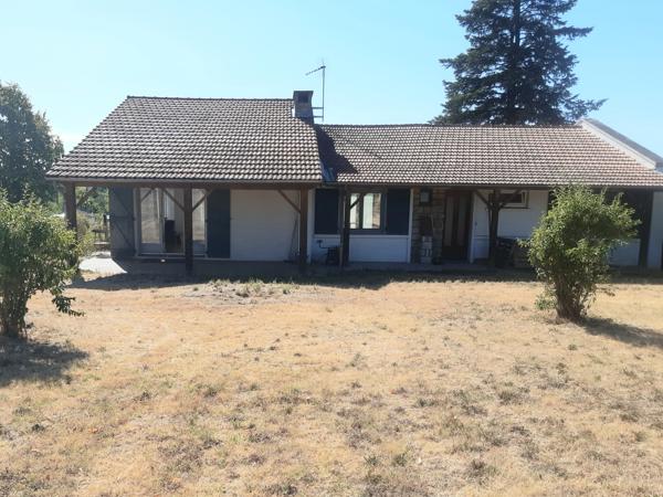 Maison
         5 pièces
        - 110 m² 225 000 €*