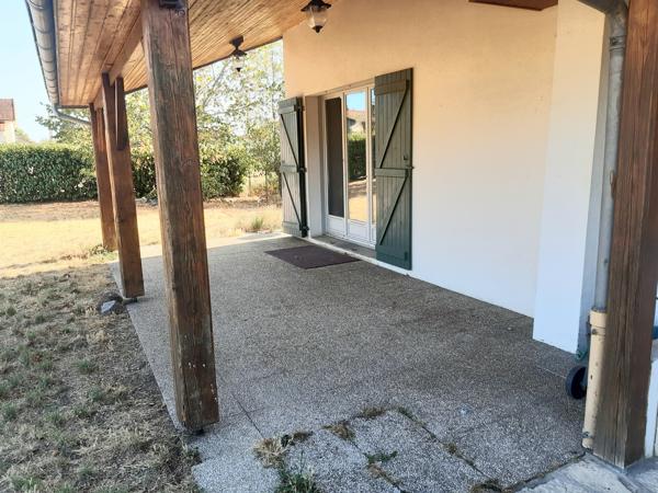 Maison
         5 pièces
        - 110 m² 225 000 €*