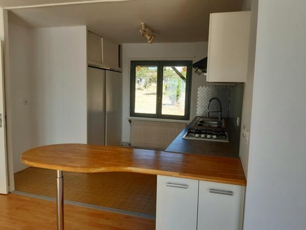 Maison
         5 pièces
        - 110 m² 225 000 €*