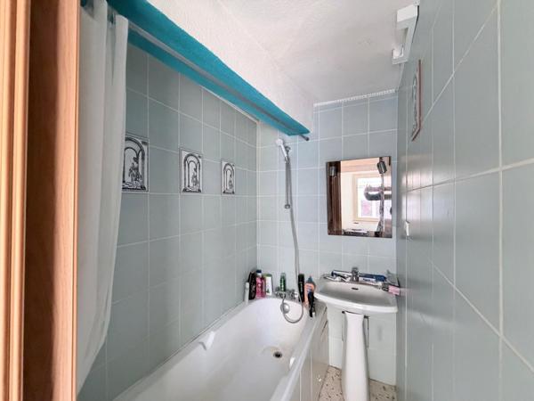 IMMEUBLE DEUX LOTS - RENTA 10%