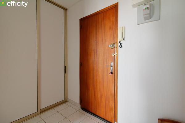 Appartement
         2 pièces
        - 44 m² Exclusivité 115 000 € *