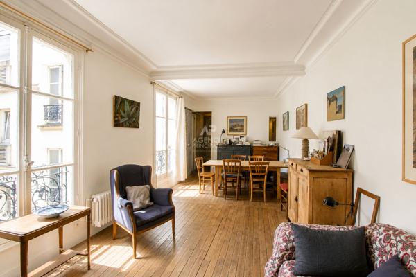 PARIS 18EME - JULES JOFFRIN / ORDENER - APPARTEMENT FAMILIAL 832 000 € **  - Référence  VC-EX-6818