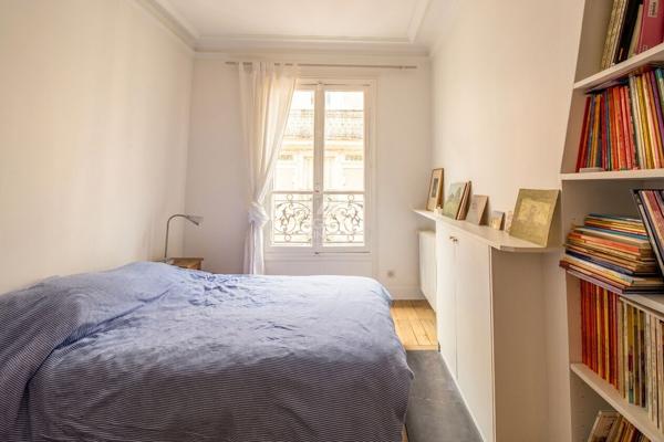 PARIS 18EME - JULES JOFFRIN / ORDENER - APPARTEMENT FAMILIAL 832 000 € **  - Référence  VC-EX-6818