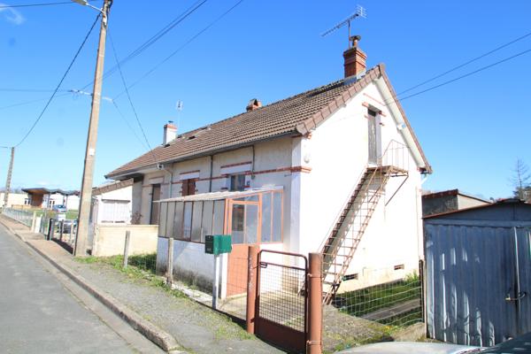Bourbon-Lancy (71140) Maison mitoyenne à vendre : Investissement locatif