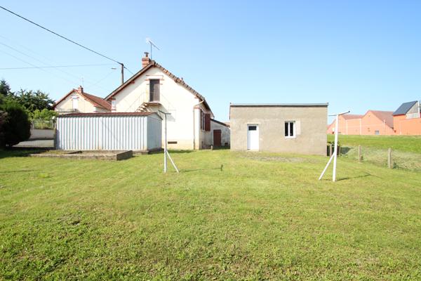 Bourbon-Lancy (71140) Maison mitoyenne à vendre : Investissement locatif