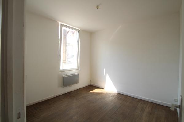 Bourbon-Lancy (71140) Maison mitoyenne à vendre : Investissement locatif