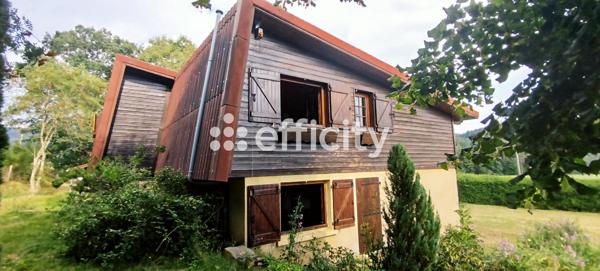 Maison
         5 pièces
        - 135 m² 140 000 € *