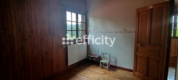 Maison
         5 pièces
        - 135 m² 140 000 € *