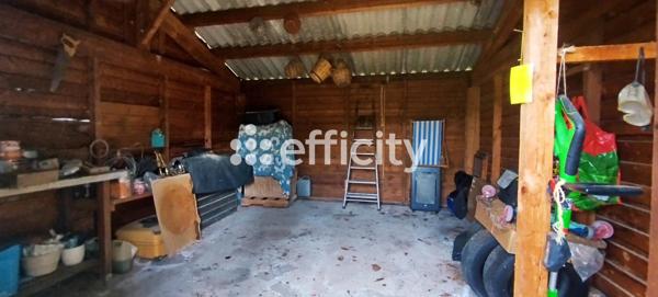 Maison
         5 pièces
        - 135 m² 140 000 € *