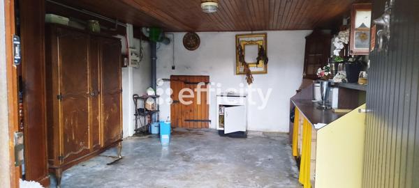 Maison
         5 pièces
        - 135 m² 140 000 € *