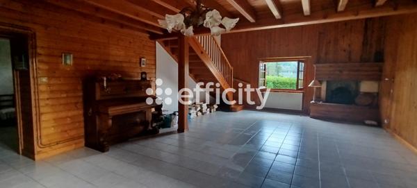 Maison
         5 pièces
        - 135 m² 140 000 € *