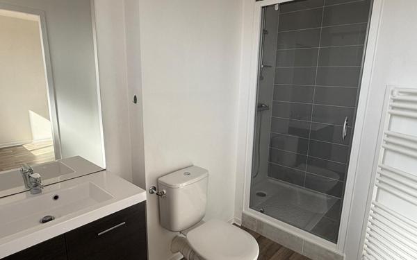 Appartement à louer    2 pièces •  Saint-Martin-d'Oney