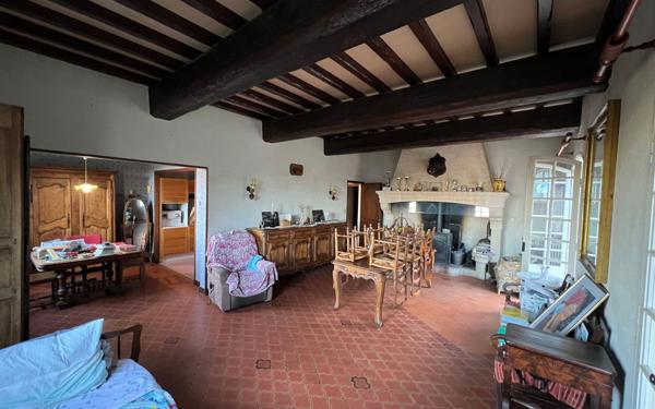 Maison à vendre    5 pièces • 206 m2 Barbentane