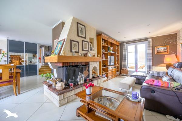 Maison à vendre |  Nieul-sur-Mer |  5 pièces | 142 m²