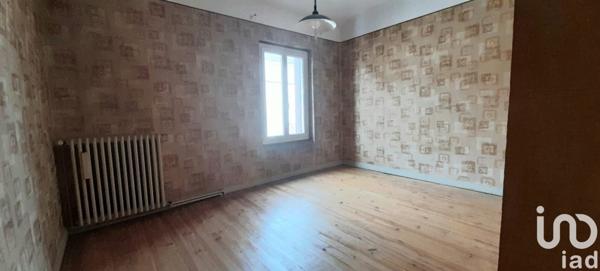 Maison 6 pièces de 140 m² à Valence (82400)